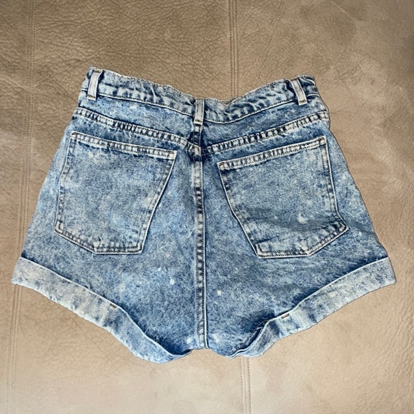 Baggy blue shorts. Size 30. American Apparel Jeans. - Picture 2 of 2